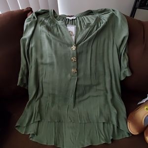 Plus size blouse
